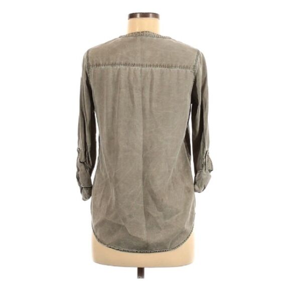 Gray Lace Up Express Blouse - Picture 2 of 7